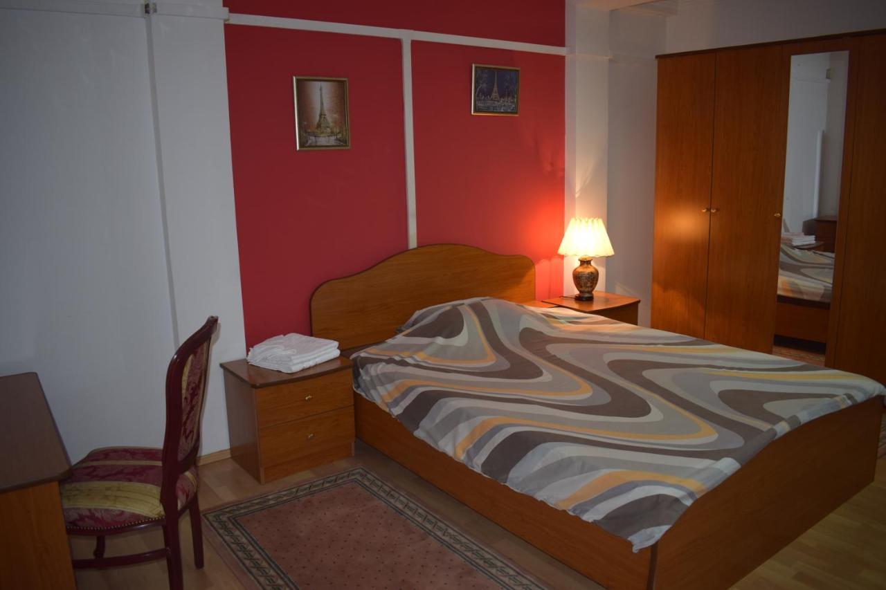 Klara'S Apartment Nis Luaran gambar