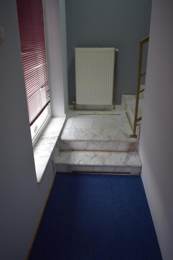 Klara'S Apartment Nis Luaran gambar